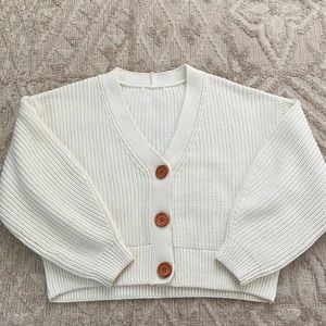 Brand new without tags H&M cropped cream cardigan XS